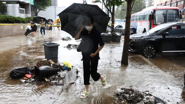 Heavy Rain Causes Flash Flooding Chaos